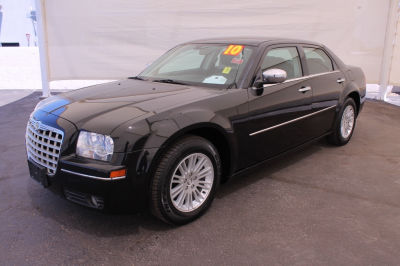 2010 Chrysler 300  Touring