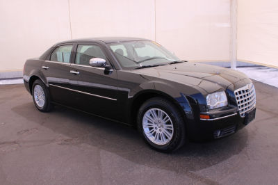 2010 Chrysler 300  Touring