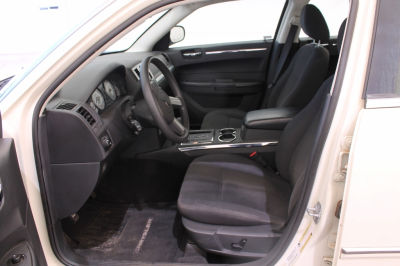 2010 Chrysler 300  Touring