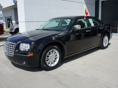 2010 Chrysler 300  Touring