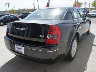 2010 Chrysler 300  Touring