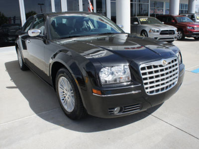 2010 Chrysler 300  Touring