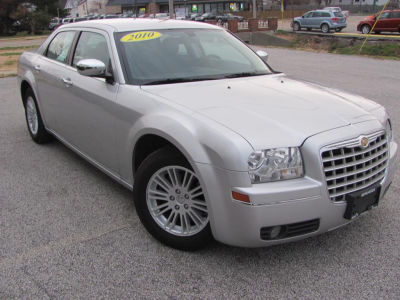 2010 Chrysler 300  Touring