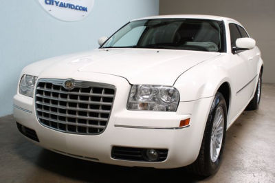 2009 Chrysler 300  Touring