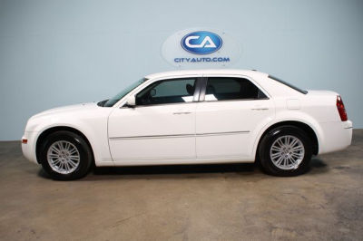 2009 Chrysler 300  Touring