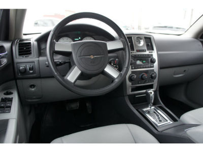 2006 Chrysler 300  Touring