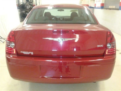 2009 Chrysler 300  LX