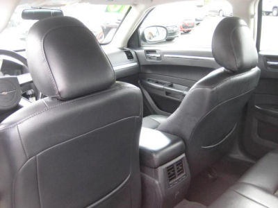 2010 Chrysler 300  Touring