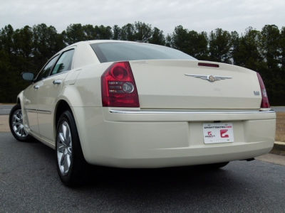 2010 Chrysler 300  Limited