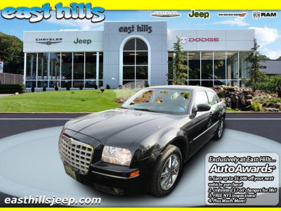 2009 Chrysler 300  Touring/Signature Series