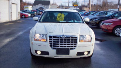 2005 Chrysler 300  Touring