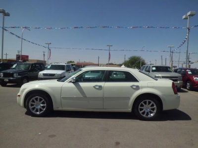 2010 Chrysler 300  Touring
