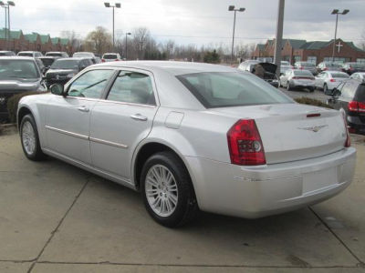 2010 Chrysler 300  Touring