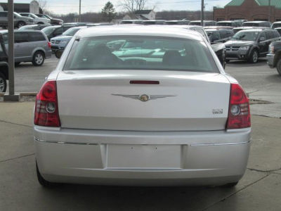 2010 Chrysler 300  Touring