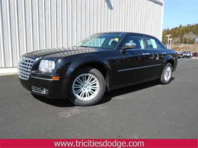 2010 Chrysler 300  Touring