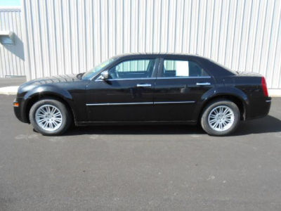 2010 Chrysler 300  Touring