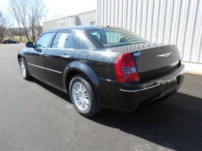 2010 Chrysler 300  Touring