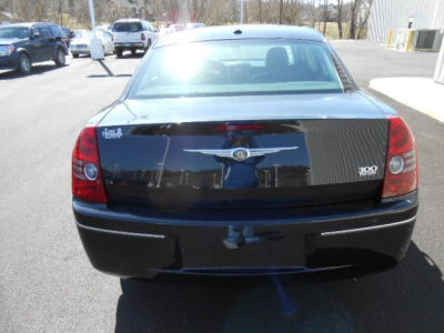 2010 Chrysler 300  Touring