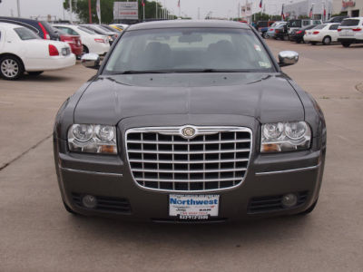 2010 Chrysler 300  Touring