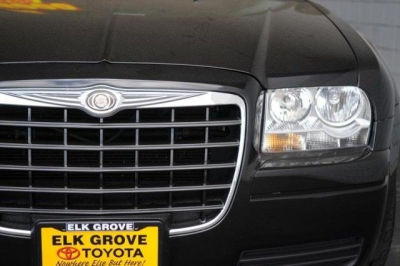 2008 Chrysler 300  LX