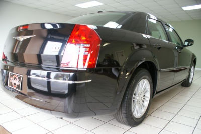 2009 Chrysler 300  Touring
