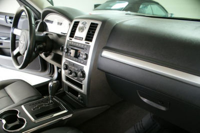 2009 Chrysler 300  Touring