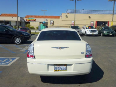 2006 Chrysler 300  Touring
