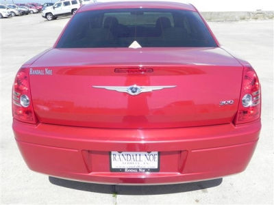 2009 Chrysler 300  LX