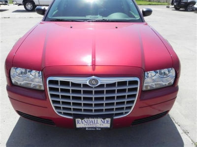 2009 Chrysler 300  LX