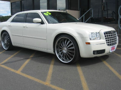 2005 Chrysler 300  Touring