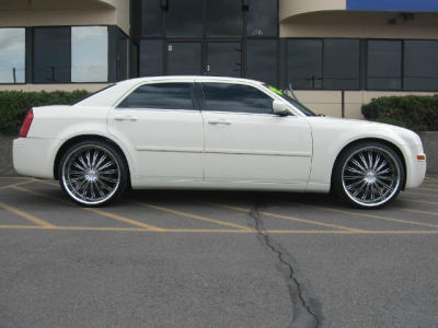 2005 Chrysler 300  Touring