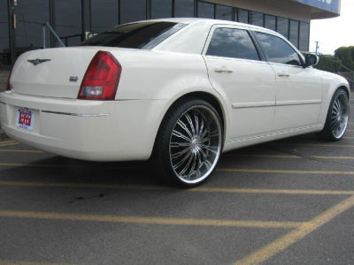 2005 Chrysler 300  Touring