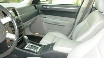 2007 Chrysler 300  Touring