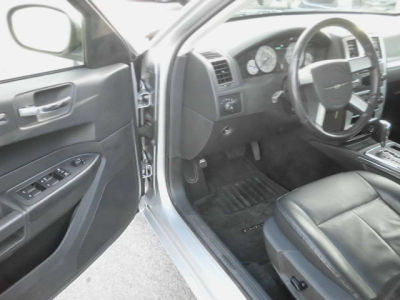 2010 Chrysler 300  Touring