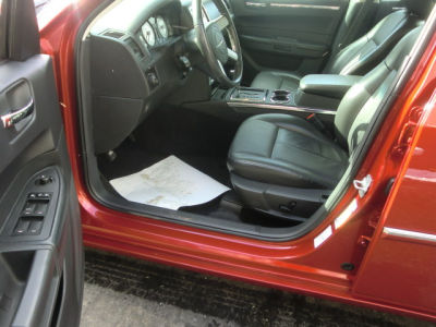 2010 Chrysler 300  Touring