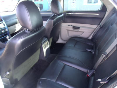 2007 Chrysler 300  Base