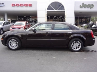 2010 Chrysler 300  Touring