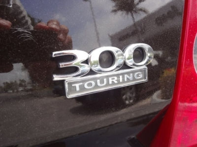 2010 Chrysler 300  Touring