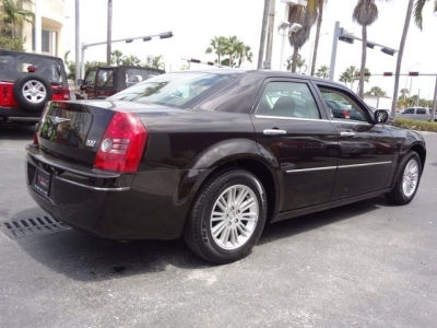 2010 Chrysler 300  Touring