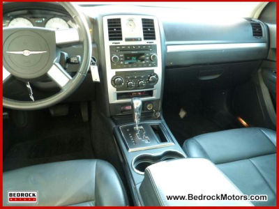2010 Chrysler 300  Touring