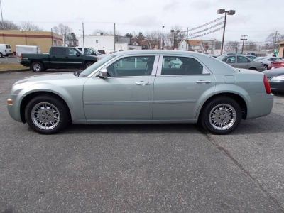 2006 Chrysler 300  Base