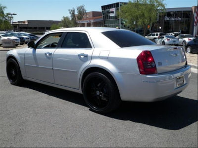 2010 Chrysler 300  Touring