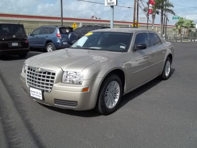 2009 Chrysler 300  LX