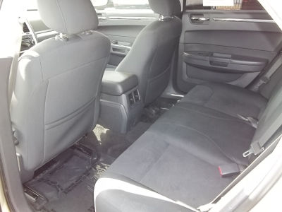 2009 Chrysler 300  LX