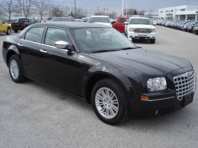 2010 Chrysler 300  Touring
