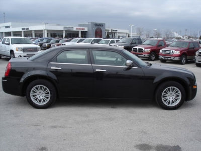 2010 Chrysler 300  Touring