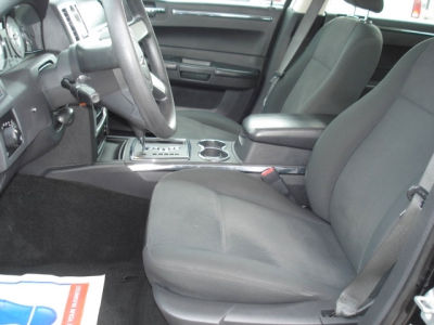 2010 Chrysler 300  Touring
