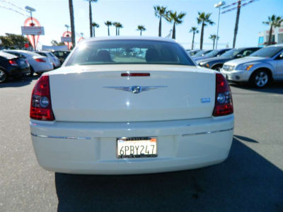 2010 Chrysler 300 Touring