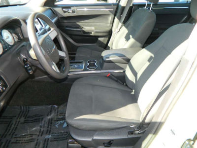 2010 Chrysler 300 Touring