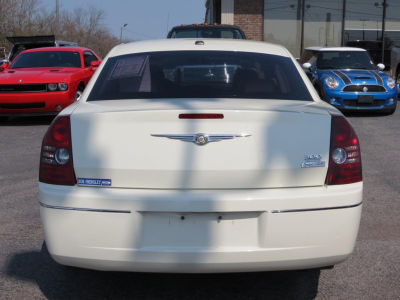 2009 Chrysler 300  Touring